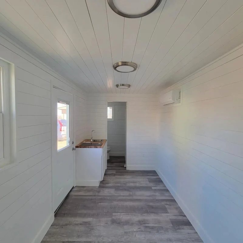 Custom-20ft-Shipping-Container-House-1.webp